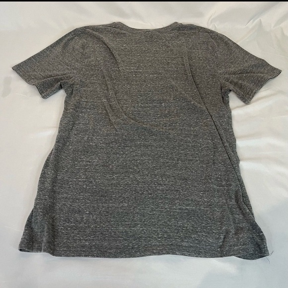 Boston Celtics Men’s Gray NBA Basketball T-Shirt - Ultra Game - Men’s Large - Picture 4 of 6